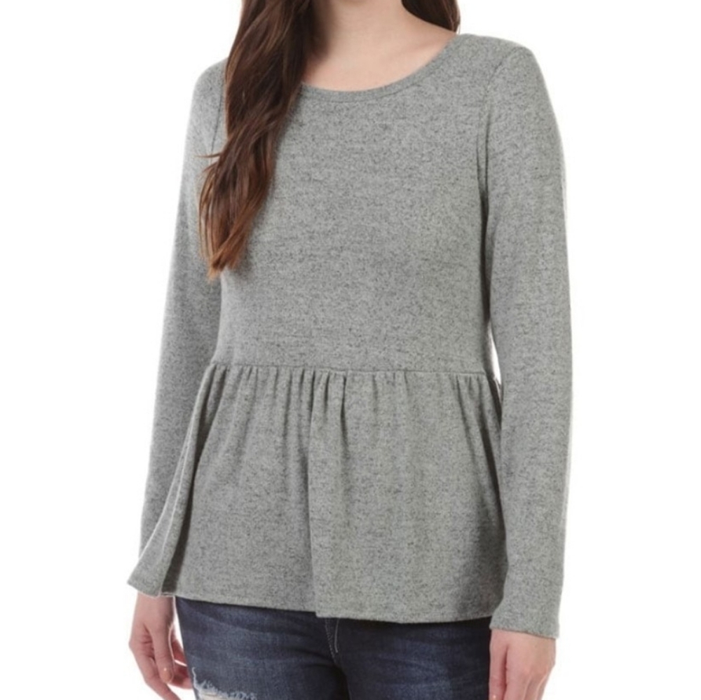 NWOT Moa Moa Green Grey Peplum Tie Back Hacci Top